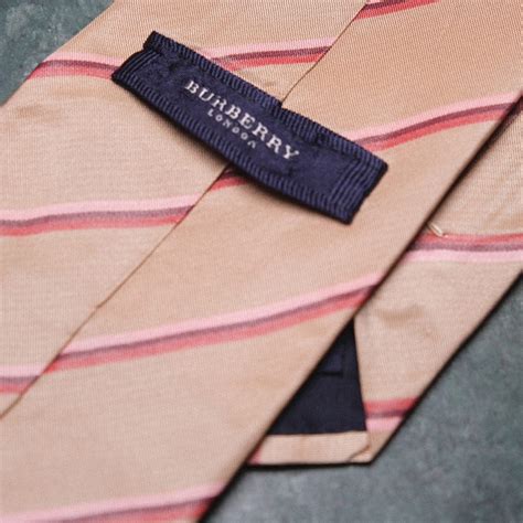 cravate burberry|Burberry clothing for men.